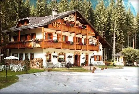 Hotel Garni Il Cirmolo 3*