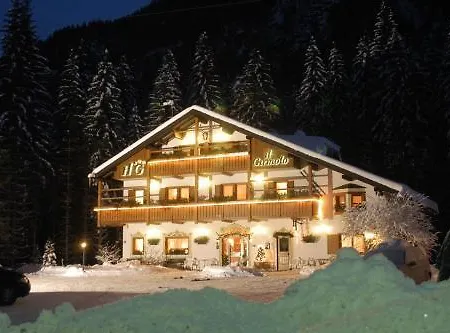 Garni Il Cirmolo Hotel