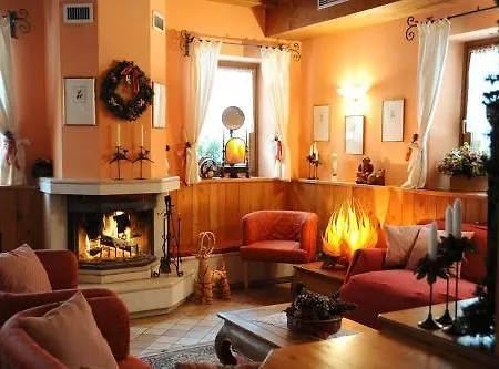 Garni Il Cirmolo Rocca Pietore