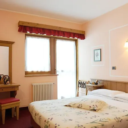 Hotel Garni Il Cirmolo