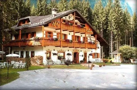 Hotel Garni Il Cirmolo 3*