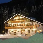 Garni Il Cirmolo Hotel