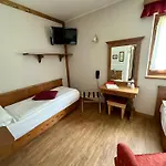 Garni Il Cirmolo Hotel Rocca Pietore