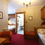 Hotel Garni Il Cirmolo