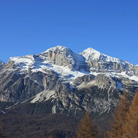 Garni Il Cirmolo 3*