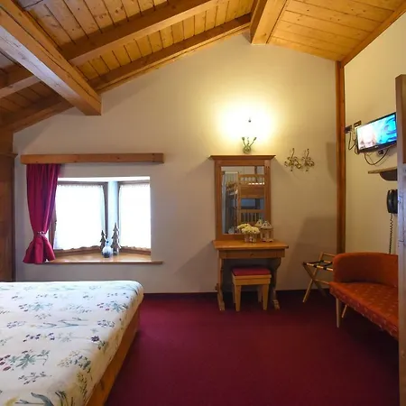 Garni Il Cirmolo Hotel