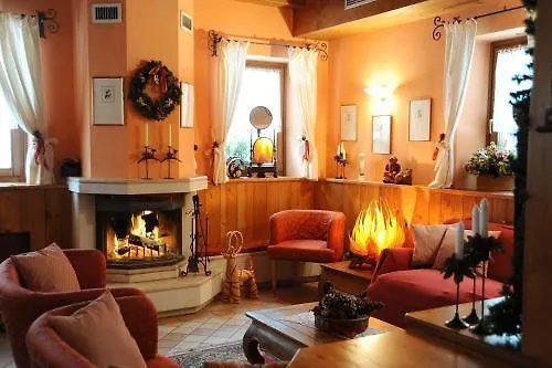 Garni Il Cirmolo Рокка-Пьеторе