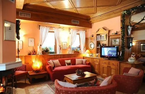 Garni Il Cirmolo Отель 3*