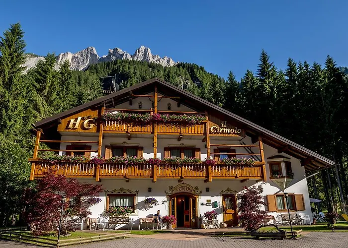 Отель Garni Il Cirmolo